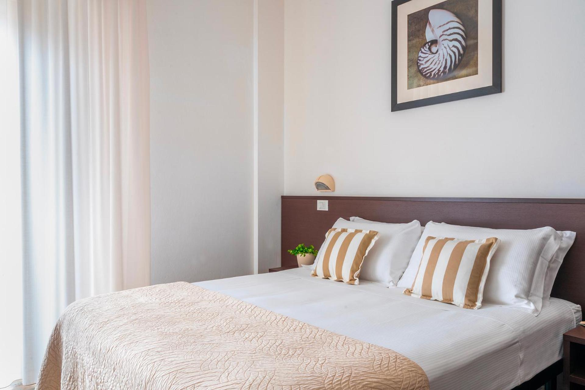 Hotel Carmen Riccione Buitenkant foto