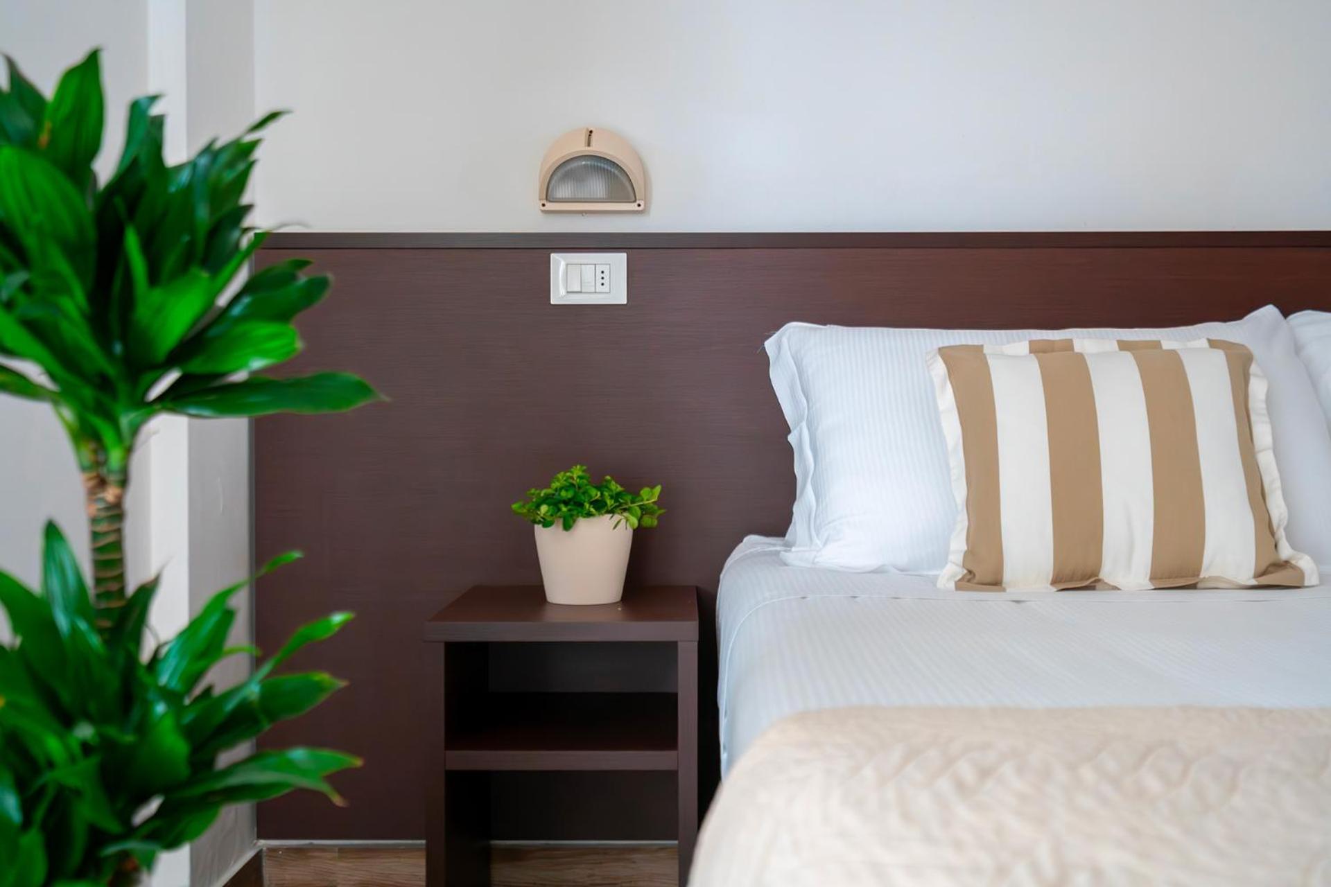 Hotel Carmen Riccione Buitenkant foto