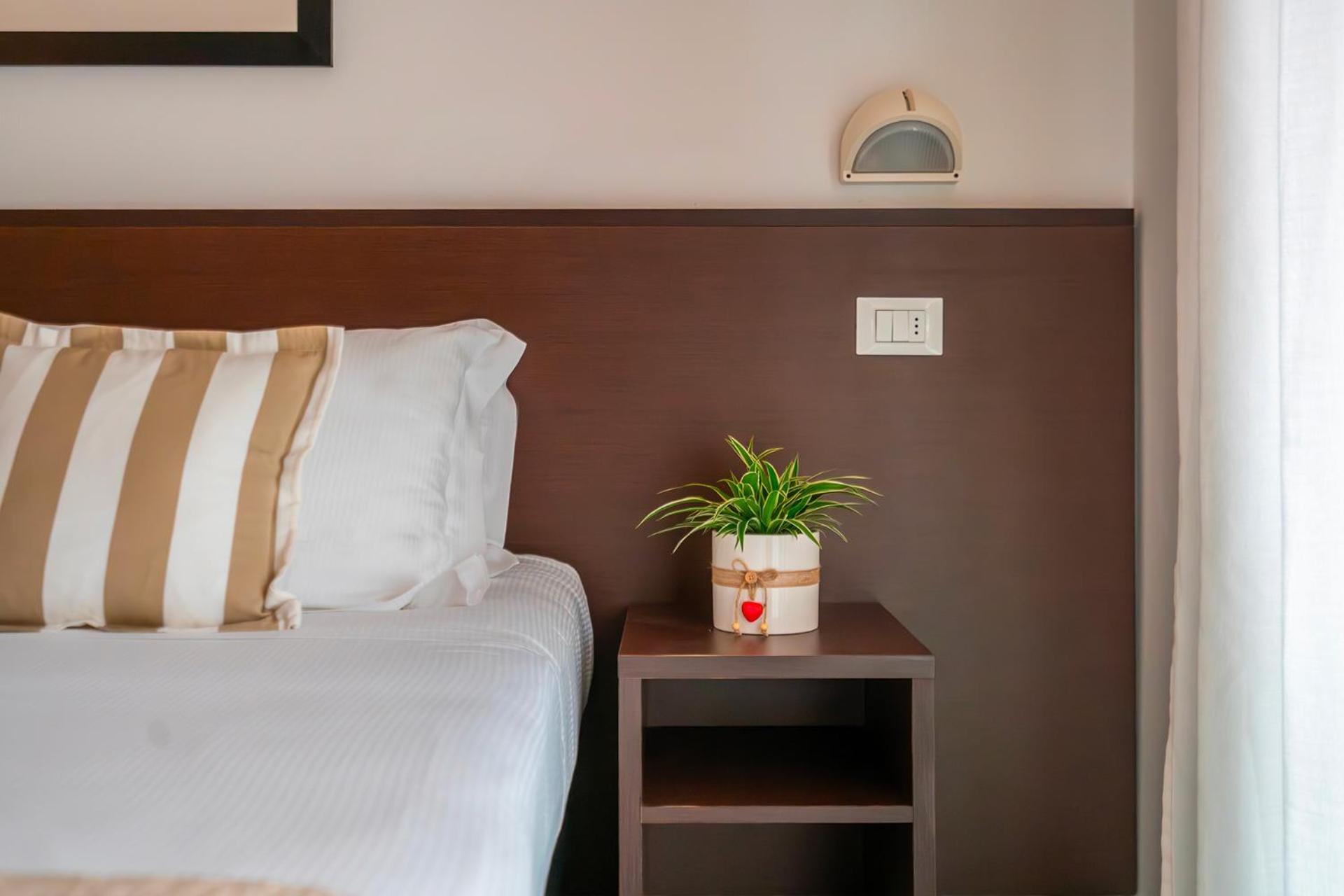 Hotel Carmen Riccione Buitenkant foto